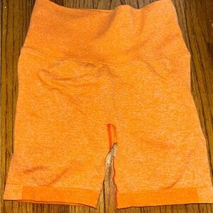 Yeoreo Scrunch Shorts